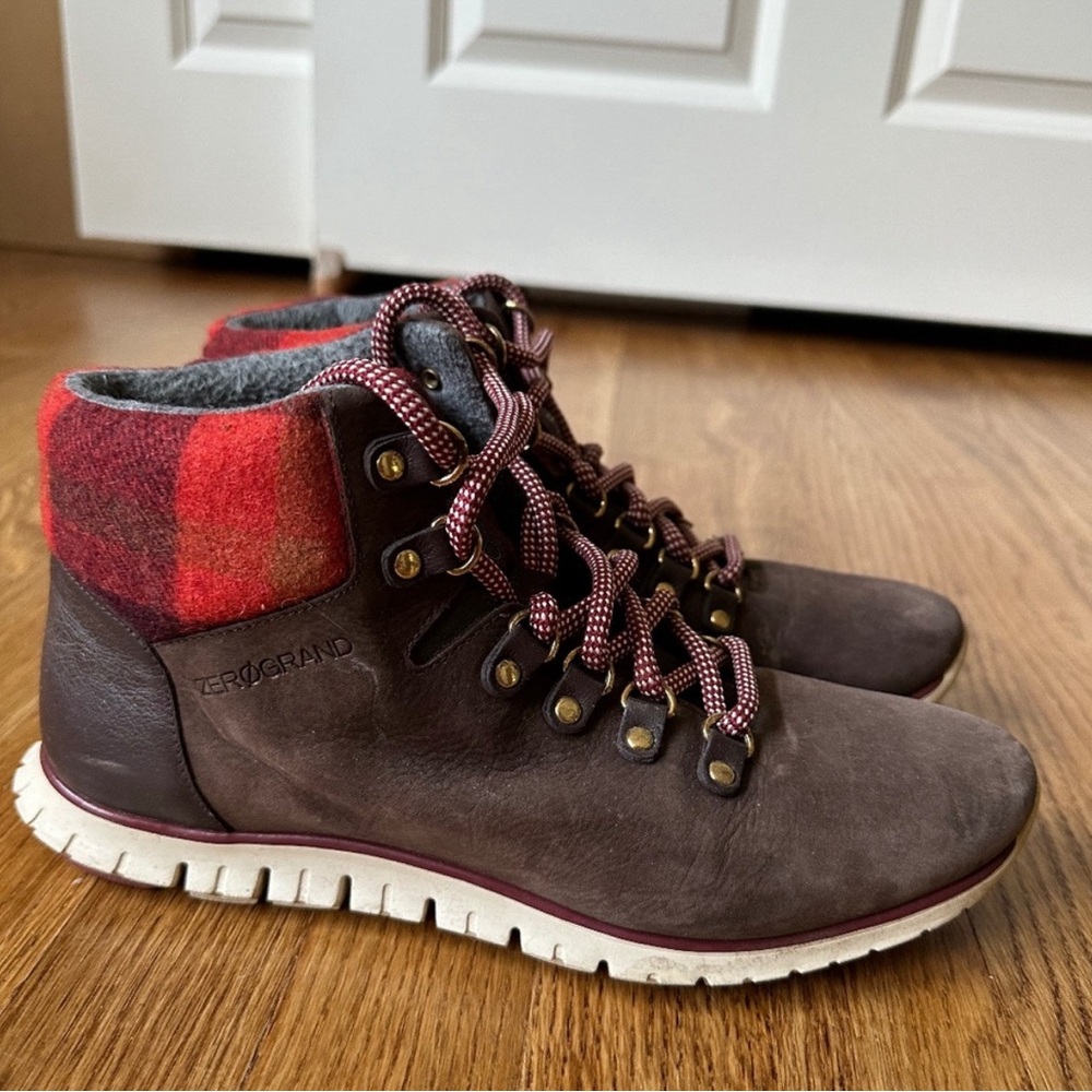 COLE HAAN Zerogrand Brown with Red Plaid Hiking Boots Waterproof, Size 8